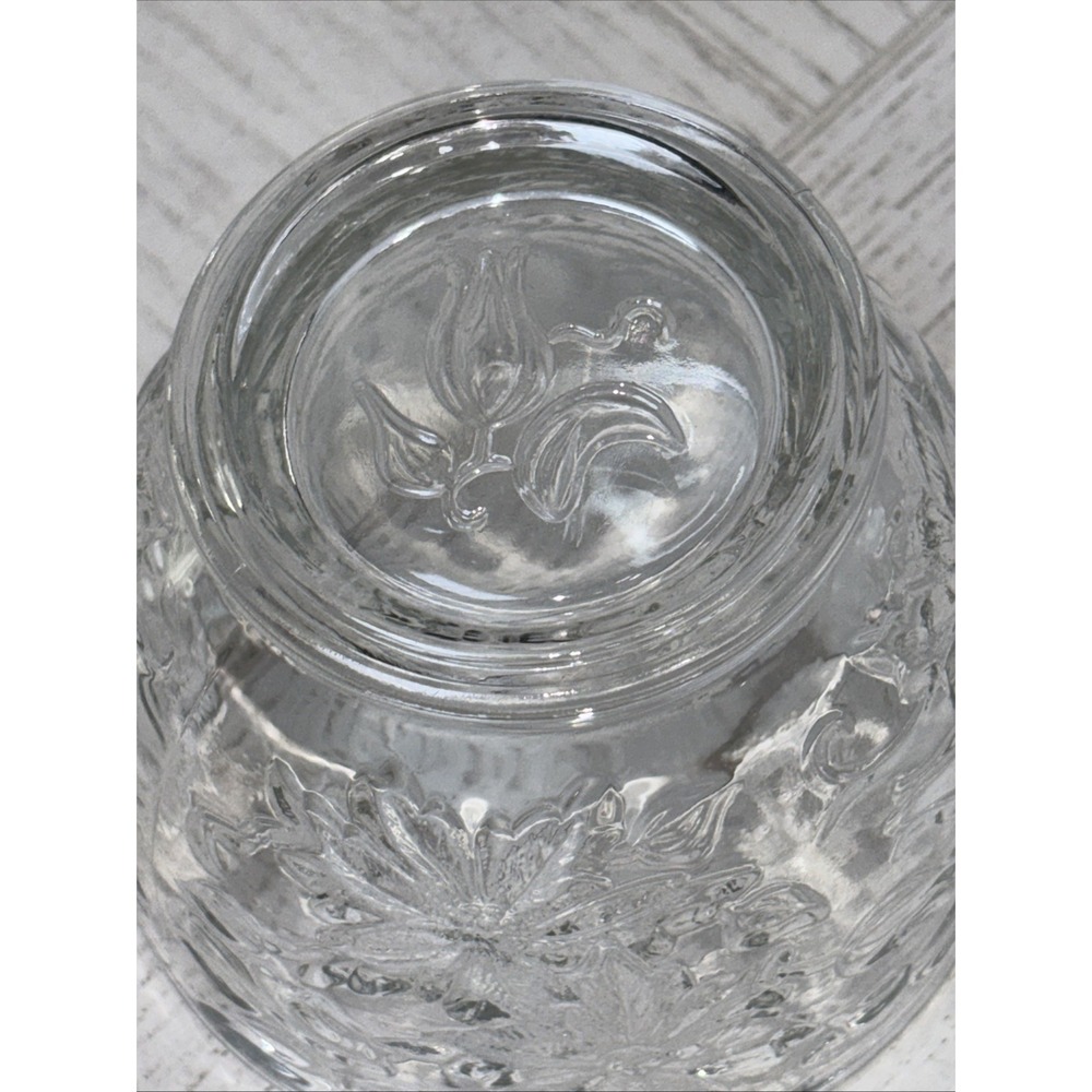 Princess House Fantasia Crystal Sugar Bowl W/O The Lid Poinsettia Floral Design. - Picture 5 of 8